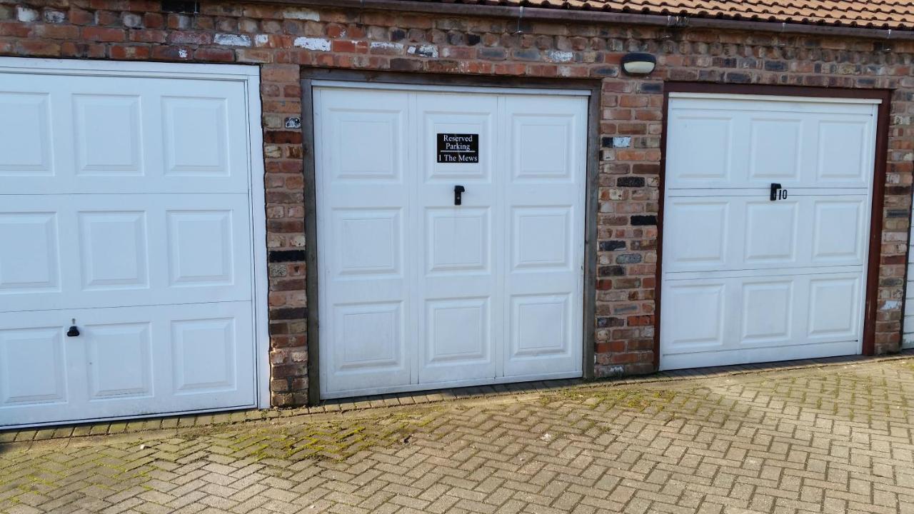 1, The Mews Villa Derby Exterior foto